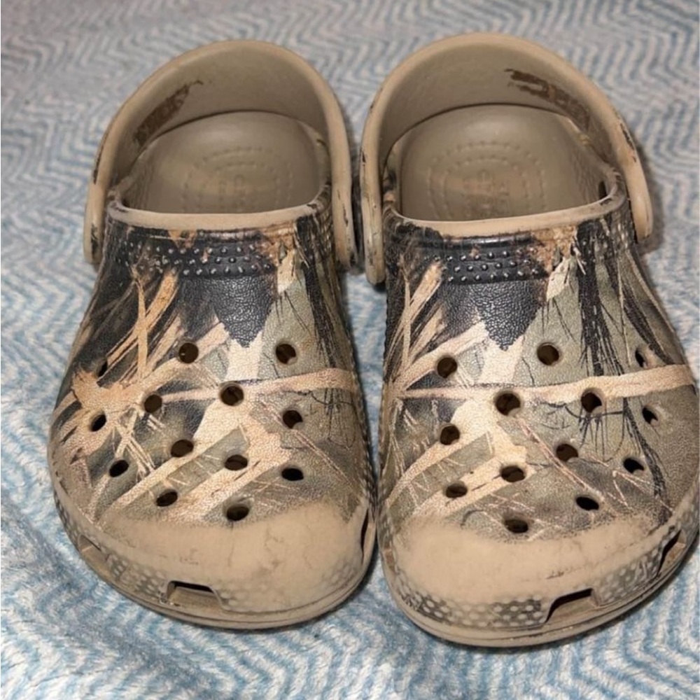 Khaki Camo Crocs